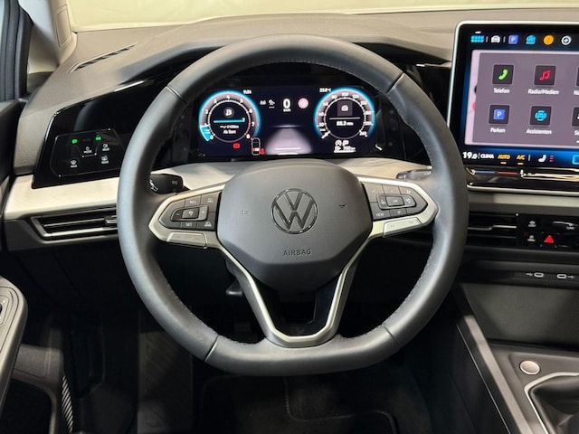 Volkswagen Golf 1.5 TSI Life Variant