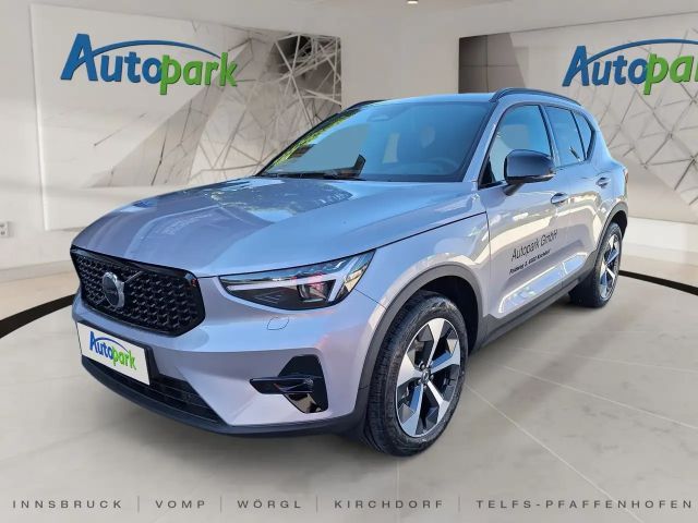 Volvo XC40 Dark Plus
