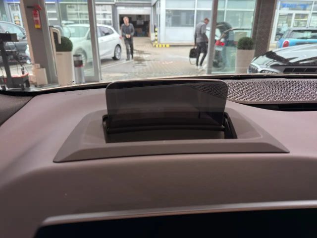 BMW 218 218i Active Tourer Luxury Line