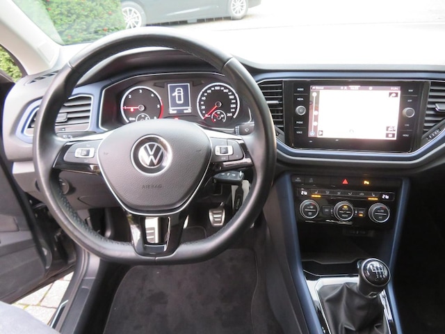 Volkswagen T-Roc T-ROC 2.0    CL   DT085 TDIM6F