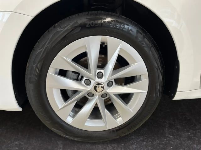 Skoda Octavia 2.0 TDI Combi Style Style