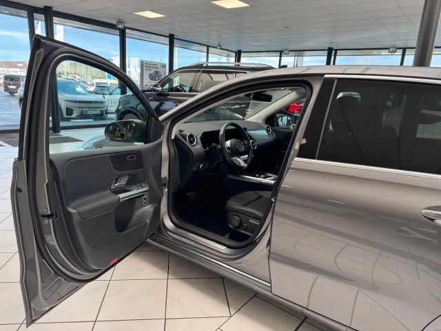 Mercedes-Benz B 180 Progressive