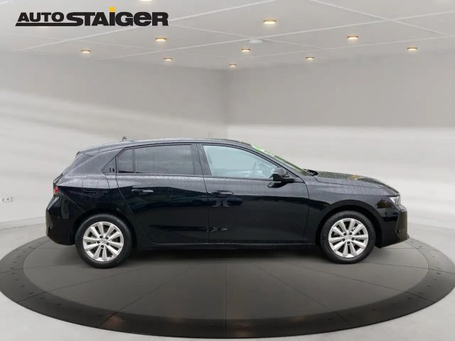 Opel Astra 1.2 Turbo Enjoy Turbo