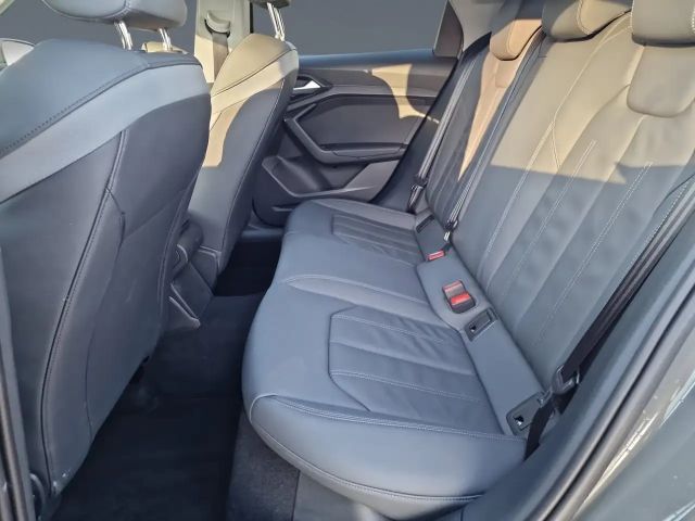 Audi A1 30 TFSI Allstreet