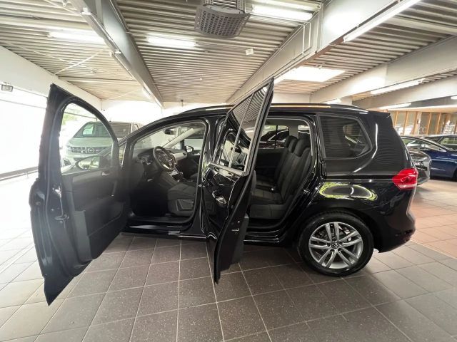 Volkswagen Touran 1.5 TSI Comfortline
