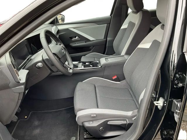 Opel Astra Enjoy Sports Tourer