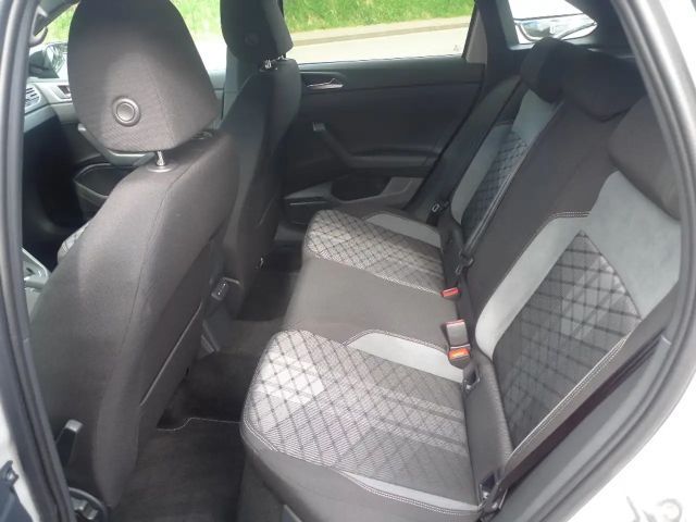 Volkswagen Taigo DSG R-Line Style