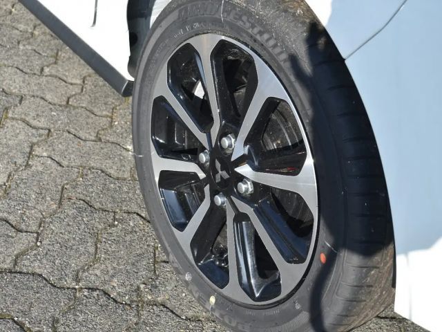 Mitsubishi Space Star MIVEC Star