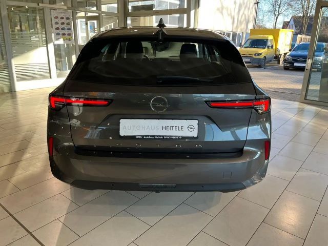 Opel Astra Hybrid Innovation