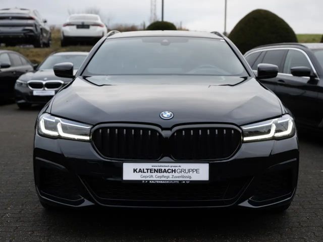 BMW 530 530e M-Sport Touring