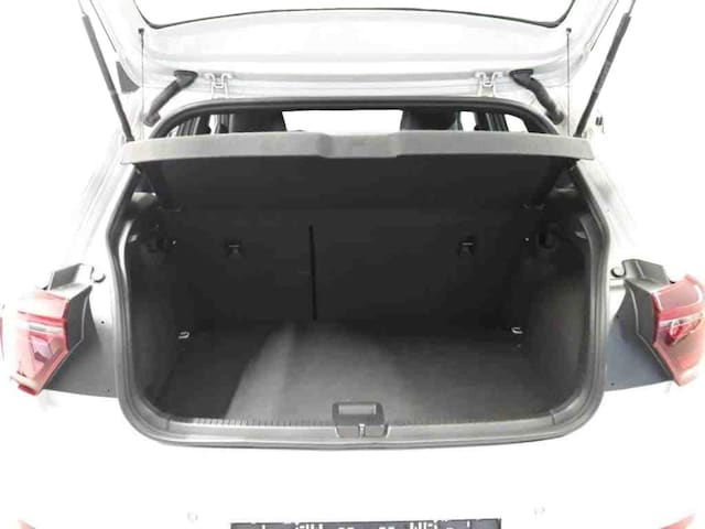 Volkswagen Polo 1.0 TSI DSG R-Line