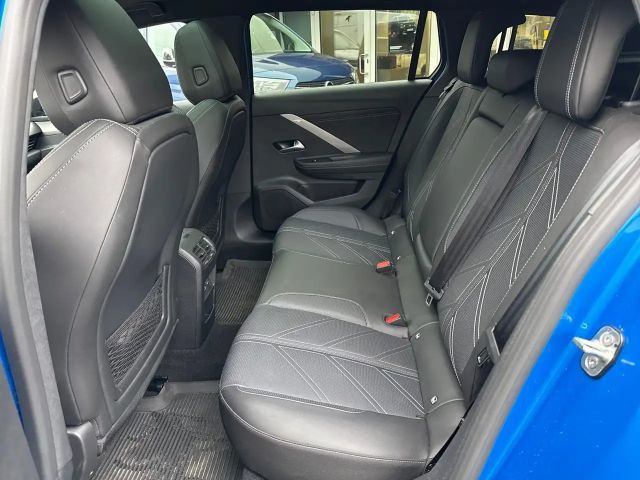 Opel Astra Sports Tourer Ultimate