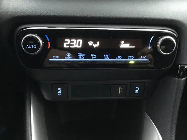 Toyota Yaris Active Hybride VVT-i