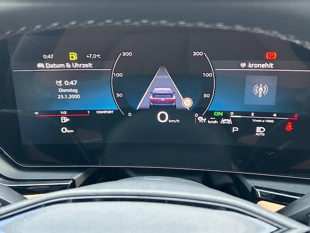 Audi A6 Avant Quattro S-Tronic