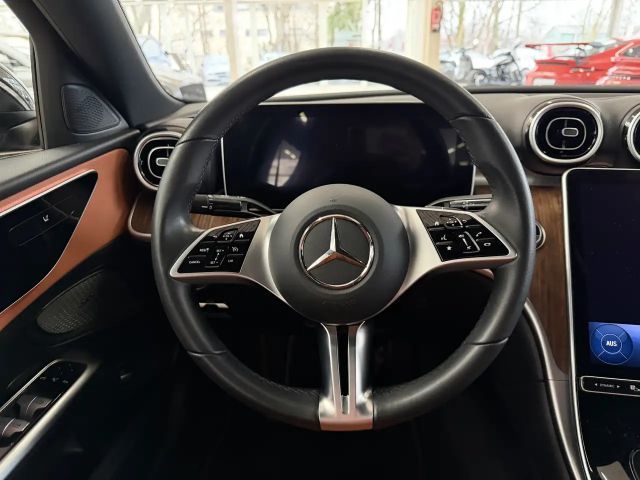 Mercedes-Benz C 200 C 200 d Luxury Line Sedan