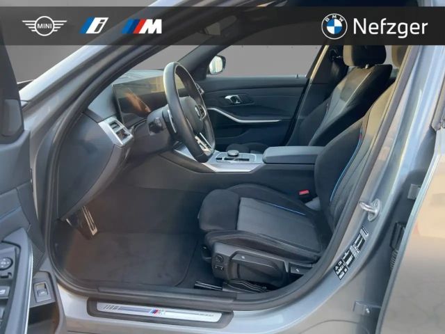 BMW 330 330d M-Sport Touring xDrive