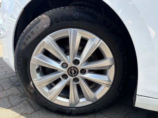 Opel Astra 1.2 Turbo Edition Turbo