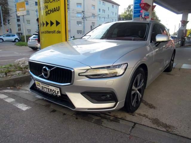 Volvo V60 Momentum
