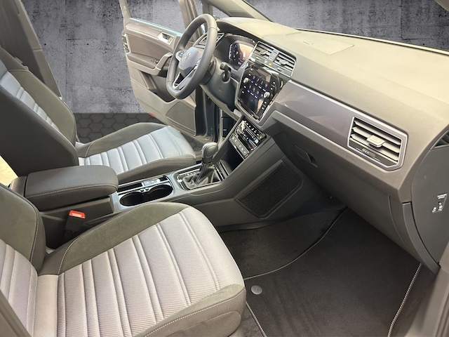 Volkswagen Touran DSG Highline