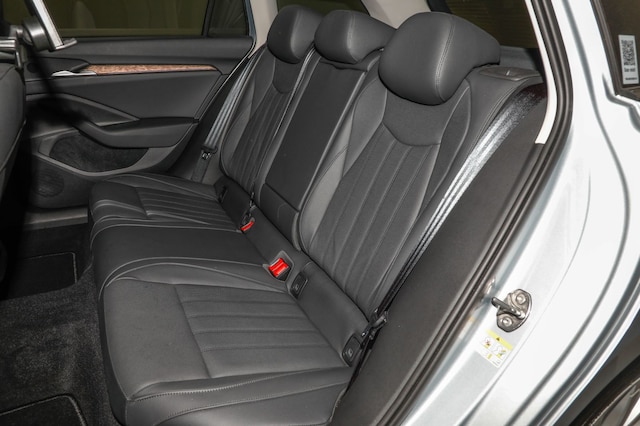 Skoda Superb 2.0 TDI Combi