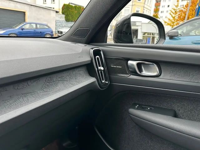 Volvo XC40 Dark Ultimate