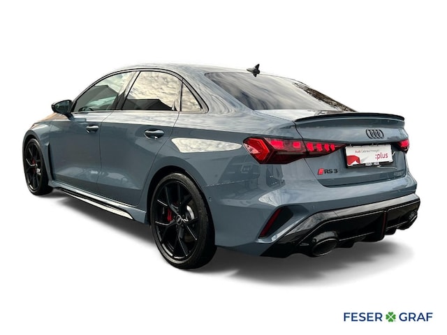 Audi RS3 Quattro S-Tronic Sedan