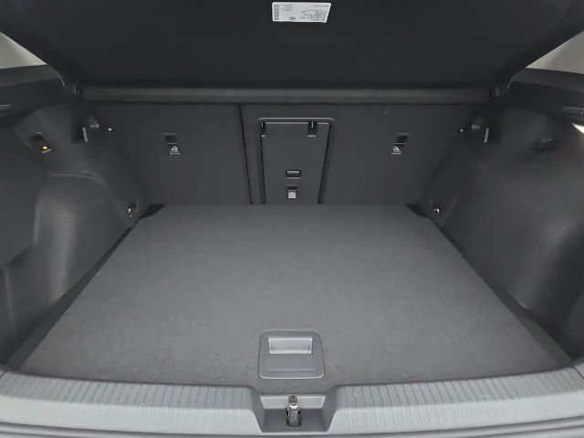 Volkswagen Golf Rabbit TSI