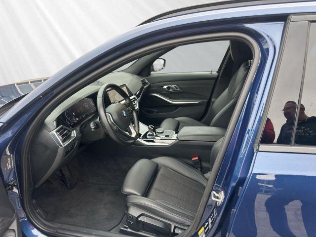 BMW 330 330e Touring