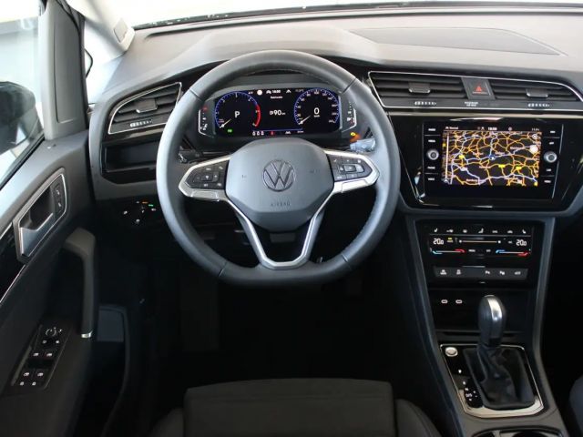 Volkswagen Touran DSG Highline R-Line