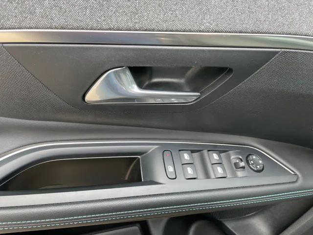 Peugeot 5008 Allure Pack EAT8 PureTech