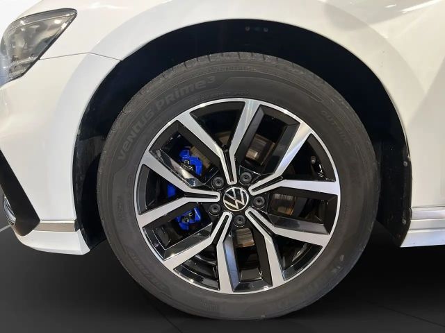 Volkswagen Passat GTE Variant