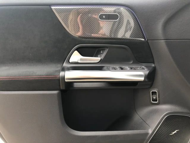 Mercedes-Benz GLA 220 AMG Line GLA 220 d