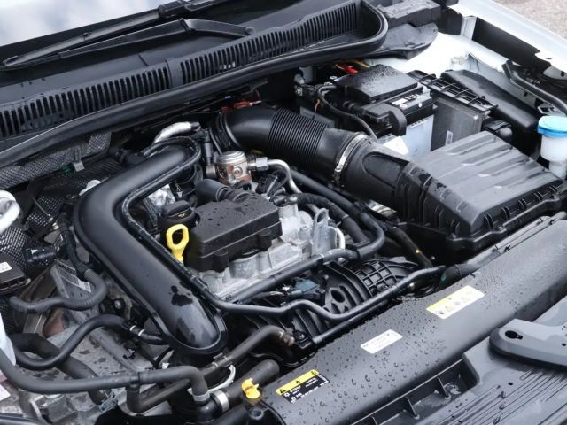 Volkswagen Taigo 1.0 TSI DSG Life