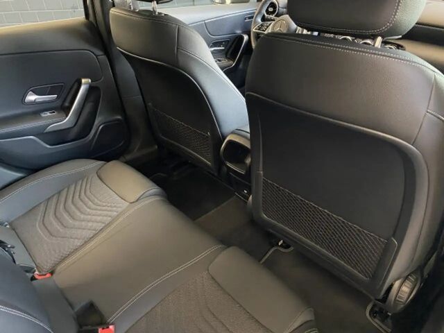 Mercedes-Benz A 180 Progressive