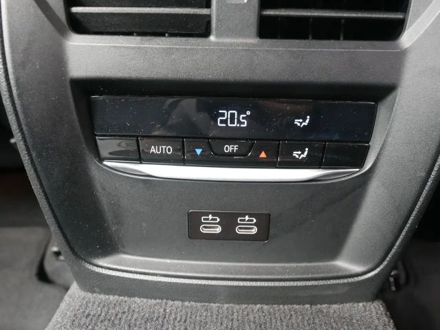 BMW 330 330i Sport Line Touring xDrive