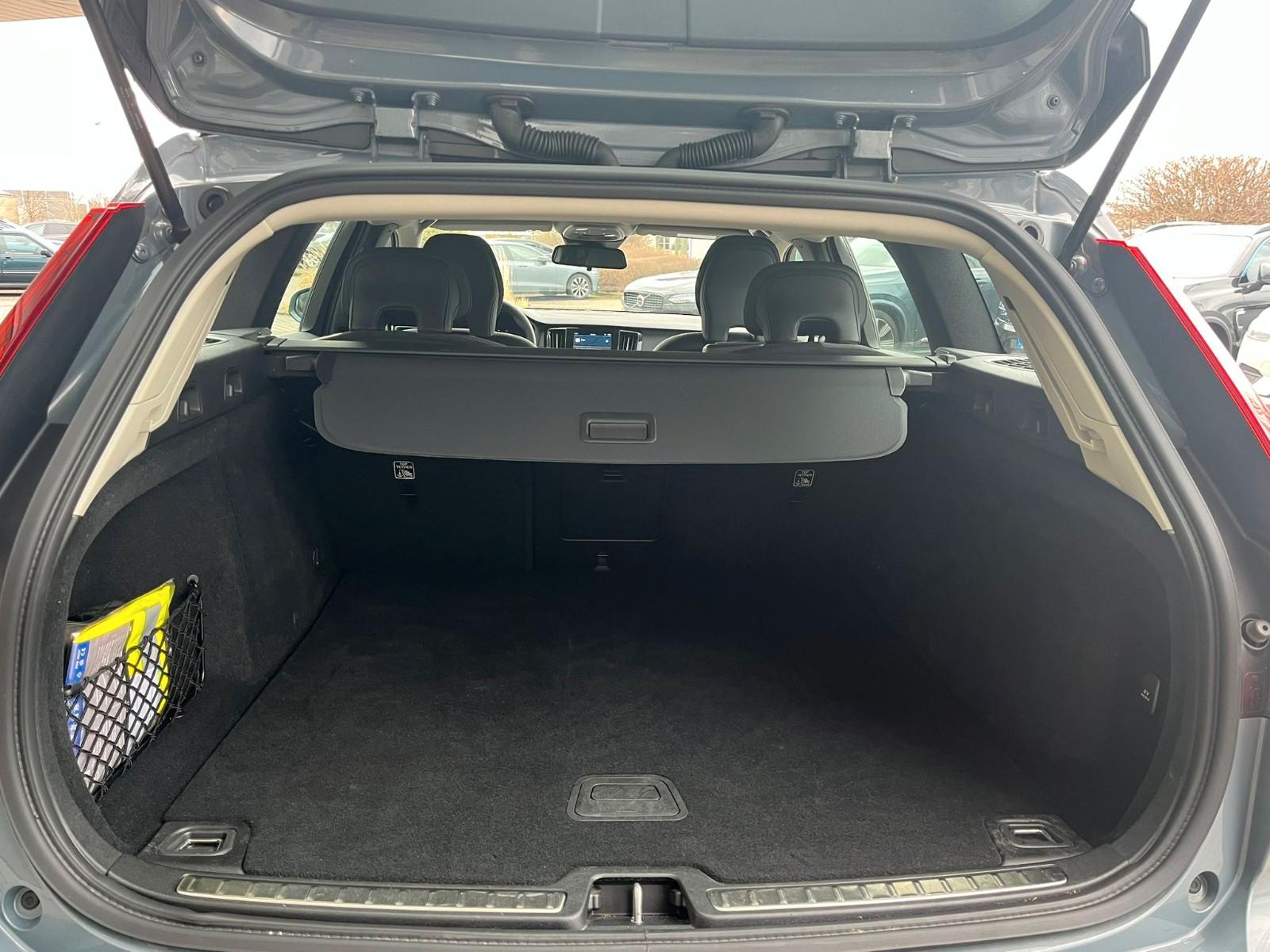 Volvo V60 AWD Recharge T6