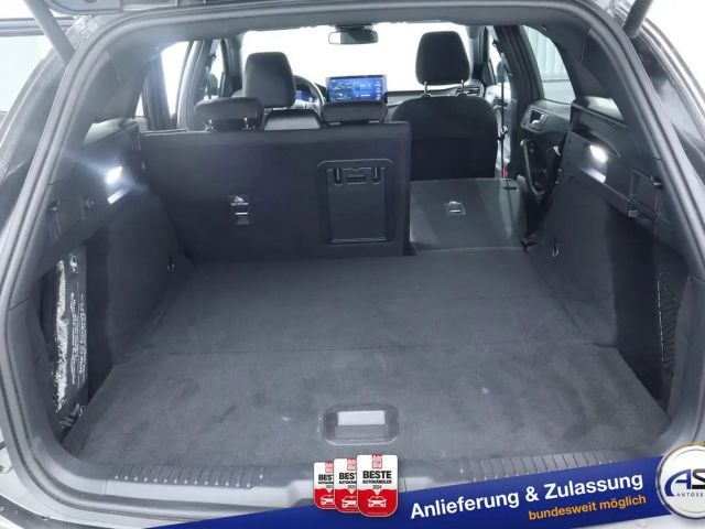 Ford Focus ST Line Wagon