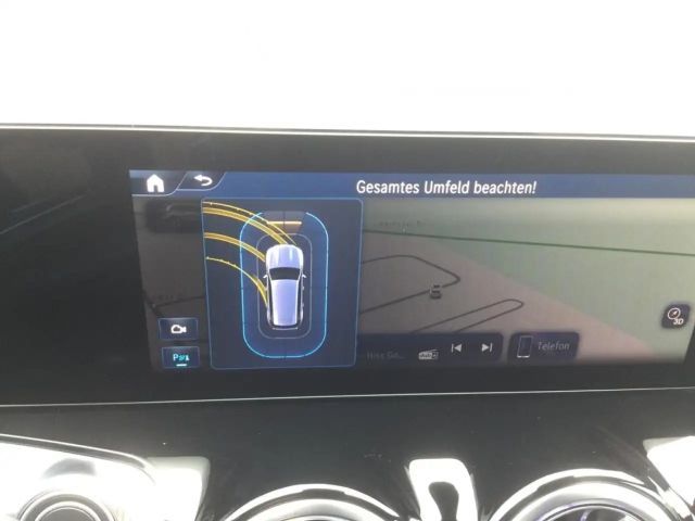 Mercedes-Benz GLB 180 AMG Line