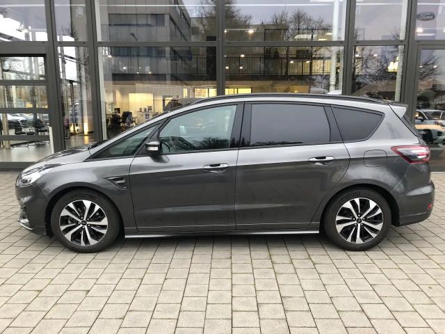 Ford S-Max ST Line