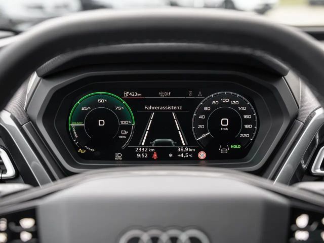 Audi Q4 e-tron Q4 45 e-tron Matrix/Pano/AHK/ACC/SONOS/uvm.