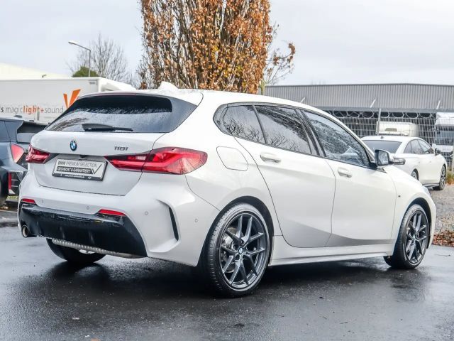 BMW 118 118i M-Sport Sedan