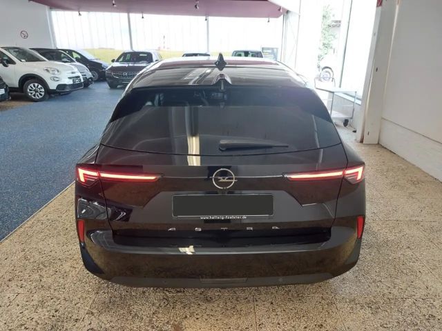 Opel Astra Enjoy Sports Tourer