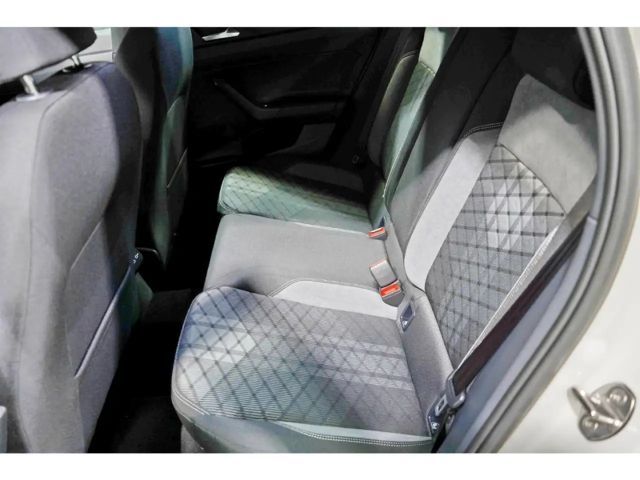 Volkswagen Taigo IQ.Drive R-Line Style