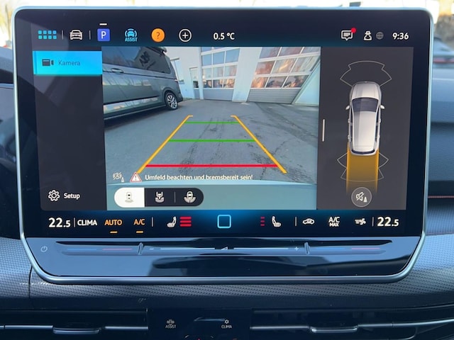 Volkswagen Golf Style