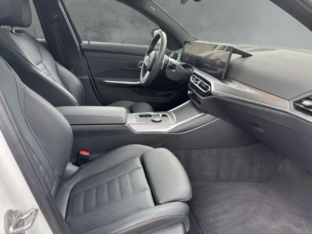 BMW 330 330e M-Sport Touring