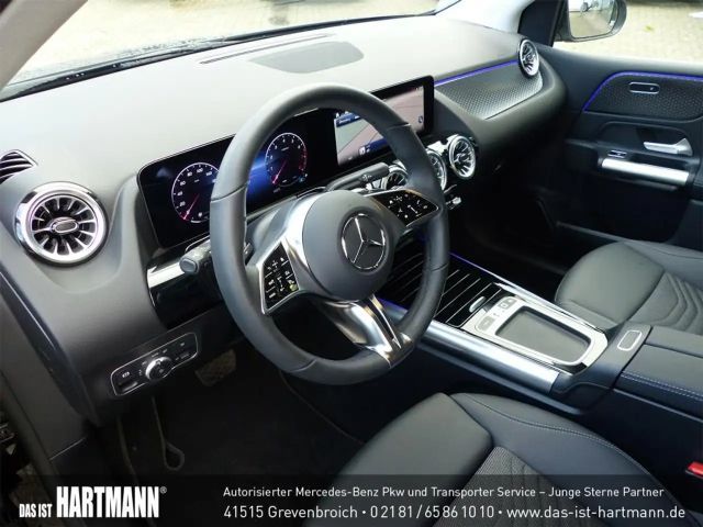 Mercedes-Benz B 180 Progressive Sedan