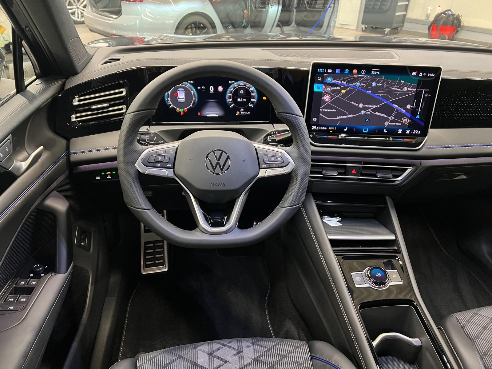 Volkswagen Tiguan 1.5 eTSI DSG IQ.Drive R-Line