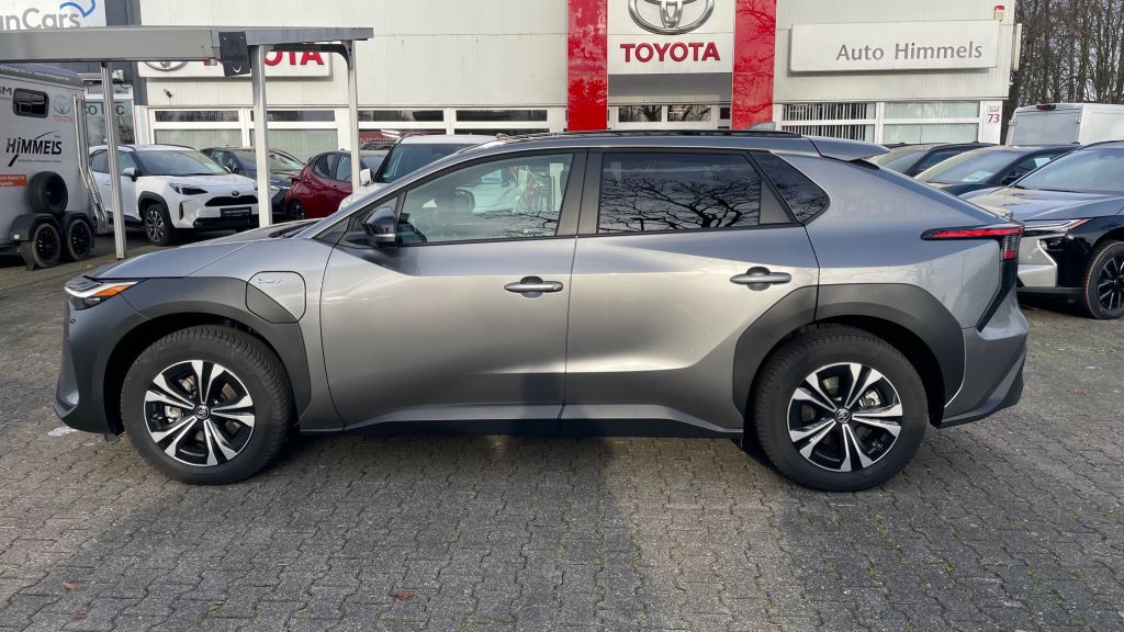 Toyota bZ4X 5-deurs Team D