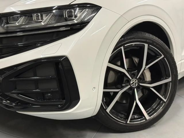 Volkswagen Touareg R-Line Style