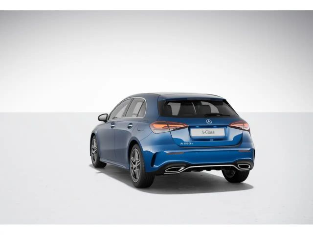 Mercedes-Benz A 250 A 250 e AMG Line